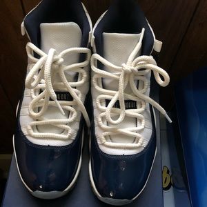 Air Jordan 11 "win like 82"